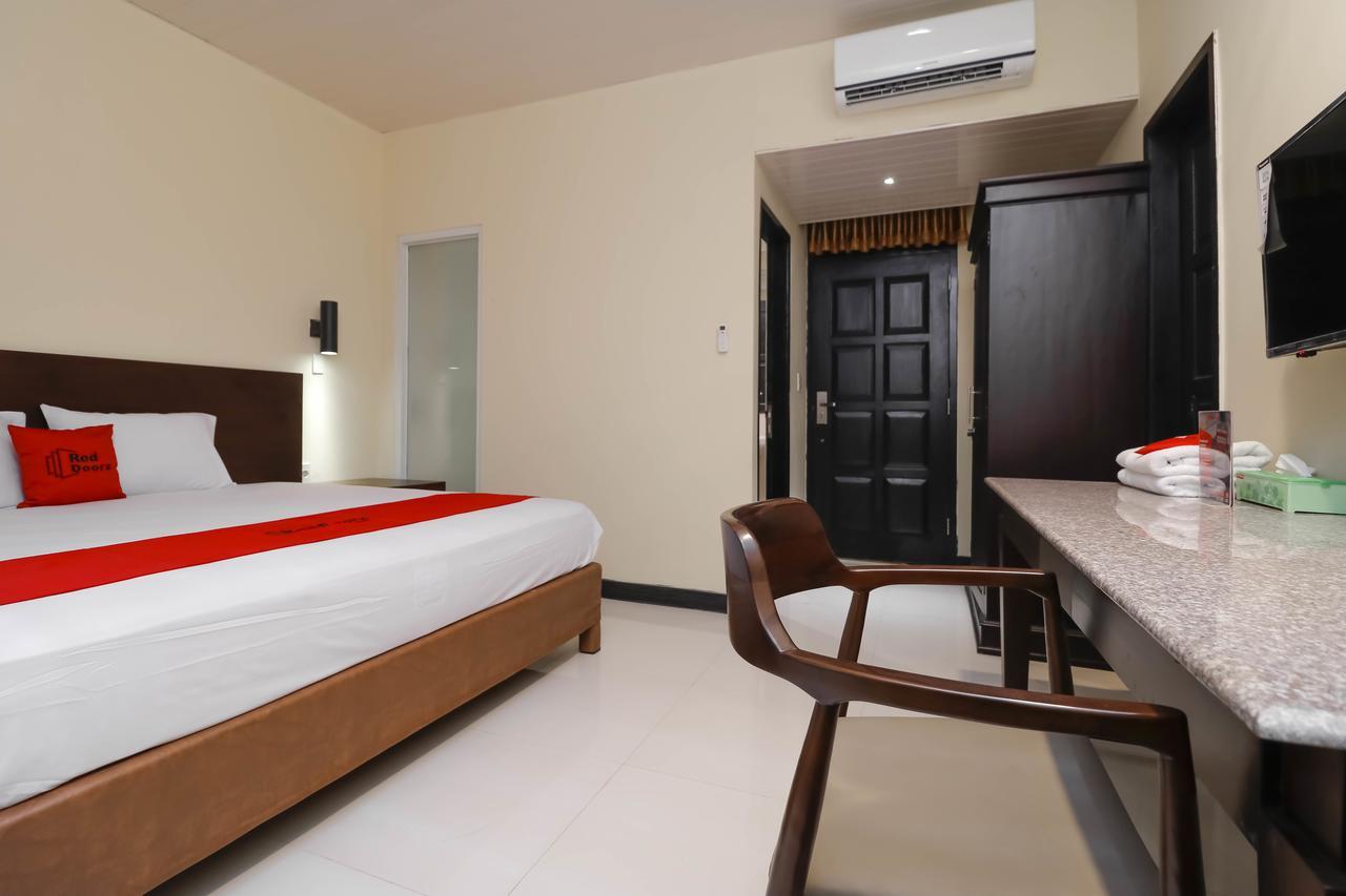Reddoorz Plus Near Halim Perdanakusuma 2 Jakarta Eksteriør bilde